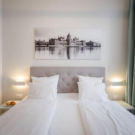 Klauzal City Garden Apartments - 2-Bedroom K34 Boedapest Buitenkant foto