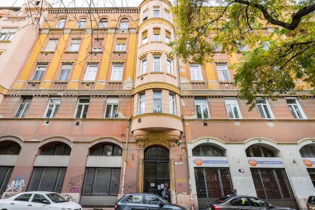 Klauzal City Garden Apartments - 2-Bedroom K34 Boedapest Buitenkant foto
